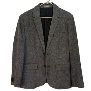 Men’s Old Navy Wool Blend Herringbone Sport Coat, Size Medium